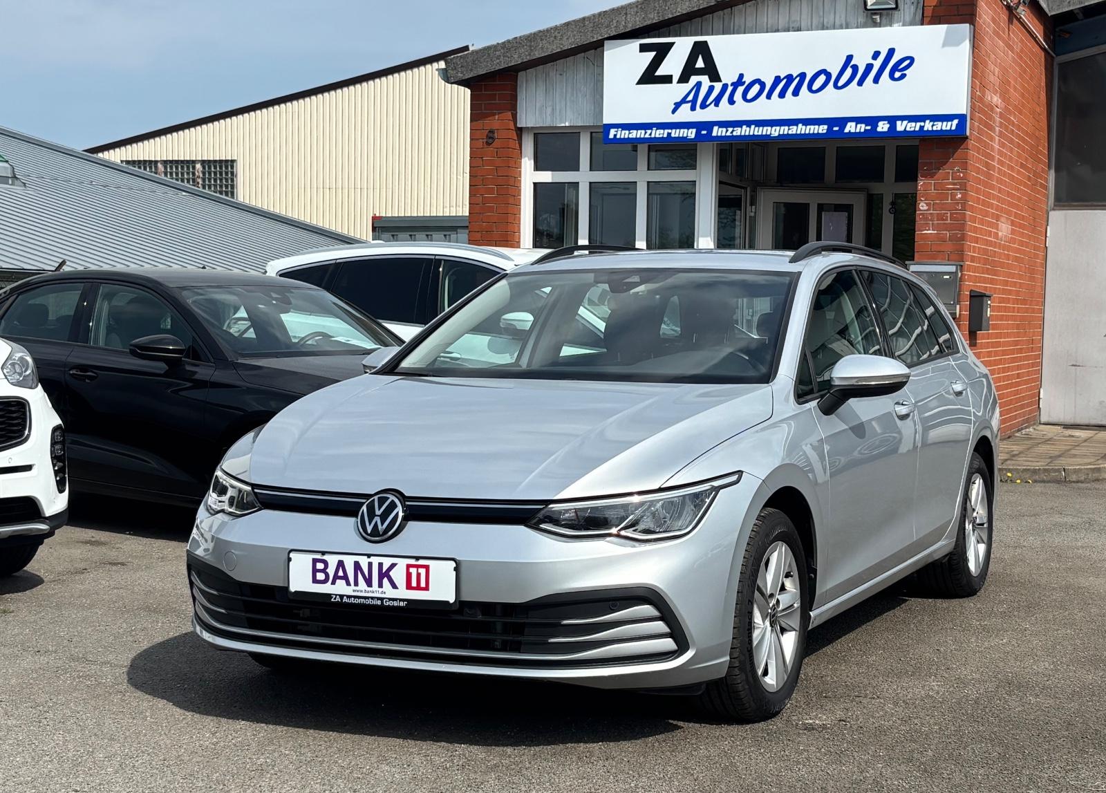 Volkswagen Golf VIII*DIGITAL*NAVI*LED*AHK*TEMPOMAT*SHZ*PDC