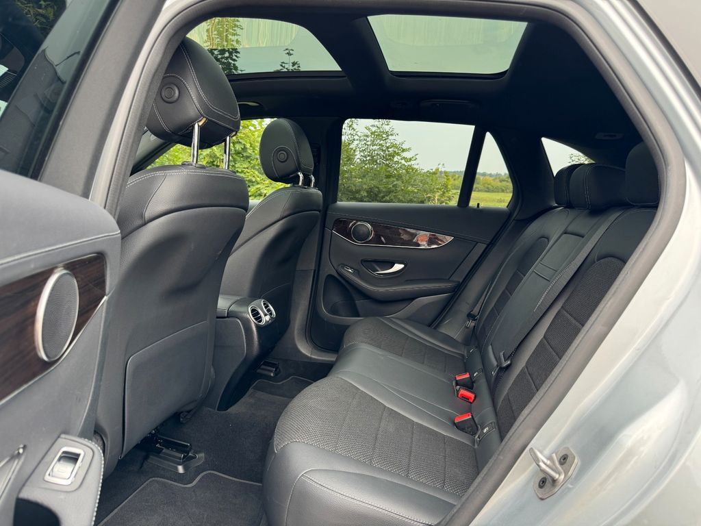 Mercedes-Benz GLC 220 d 4M,Pano,AHK,360Kam,Digital,Trittbrett