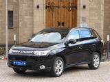 Mitsubishi Outlander ClearTec Instyle 4WD*7 SITZER*G.DACH* - Mitsubishi Outlander: Instyle