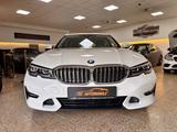 BMW Touring 320 d xDrive Luxury Line - BMW 320 in Dortmund