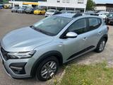 Dacia Sandero III Stepway Comfort TCe90 Automatik - gebrauchte Dacia Sandero aus dem Jahr 2022