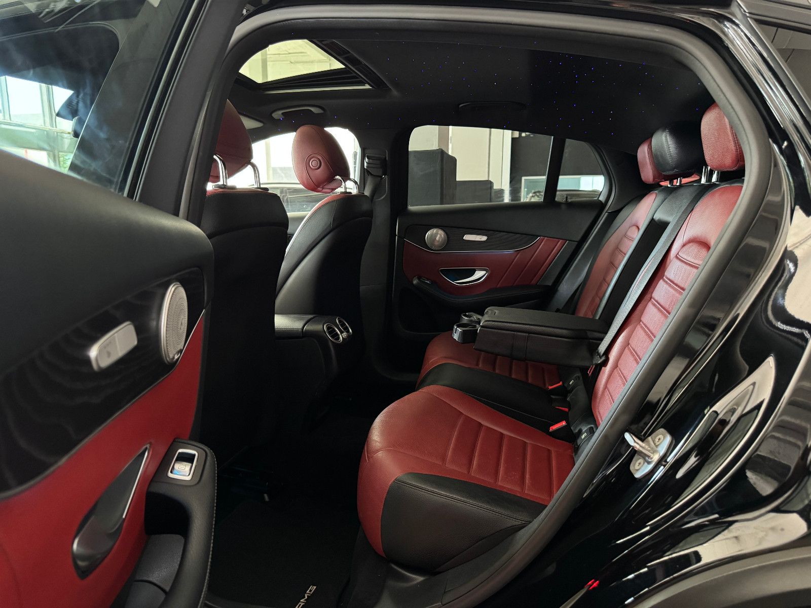 Fahrzeugabbildung Mercedes-Benz GLC 250 d COUPE 4M 9GT AMG LINE PLUS EDITION 1