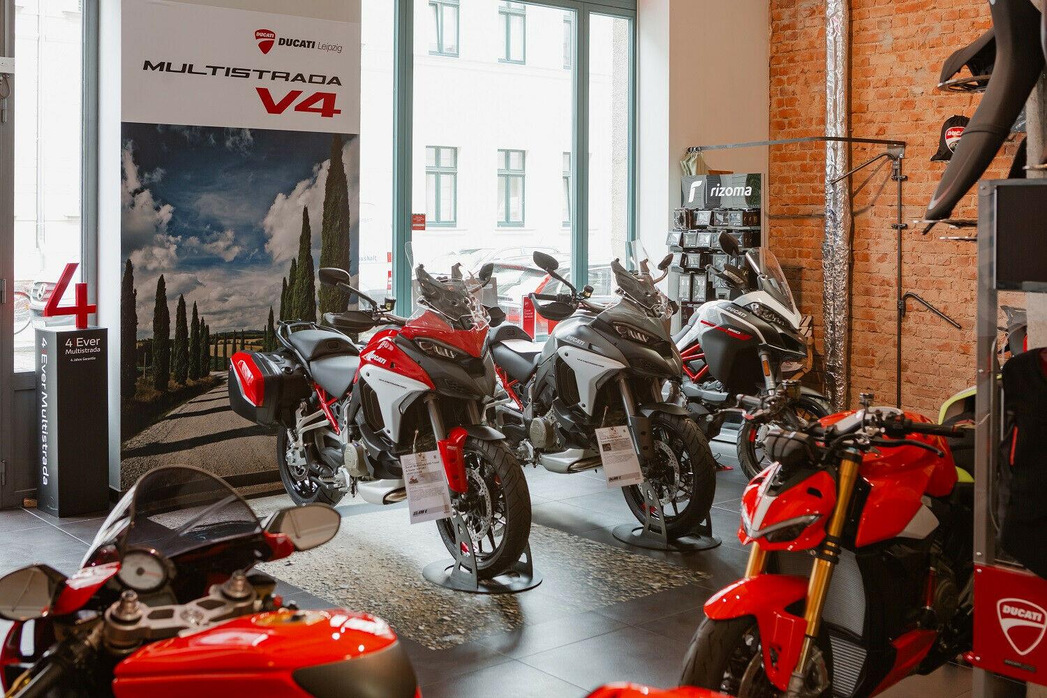 Ducati Hypermotard 698 Mono lackiert