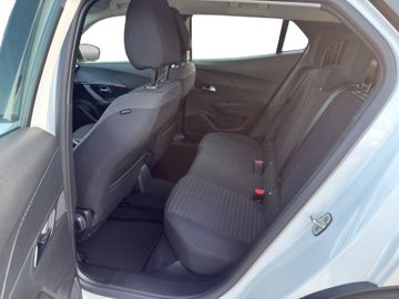 Peugeot 2008 1.2 PureTech 100 Active Kam.+Navi+SHZ+PDC