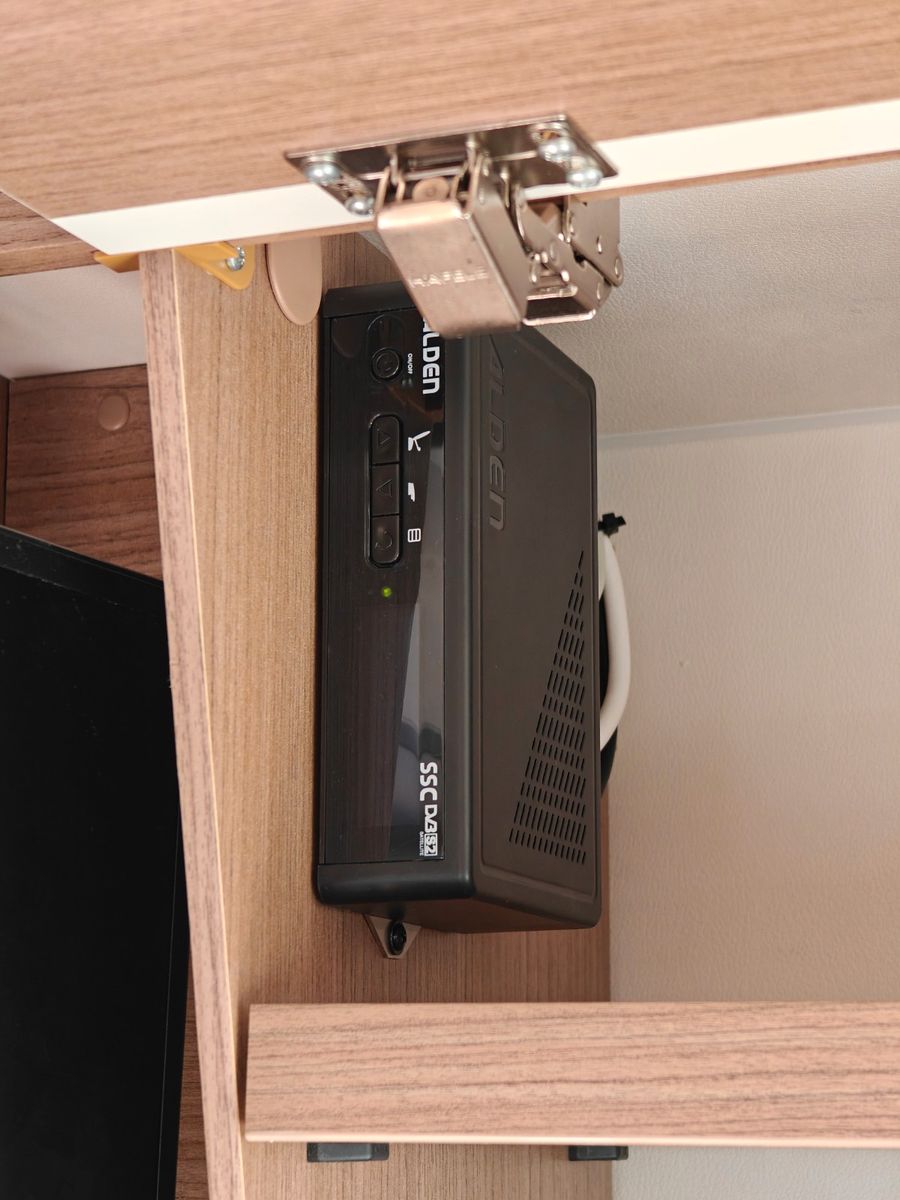 Fahrzeugabbildung Carado T-337 - Autom. SAT, TV, 4m Markise, Kamera -