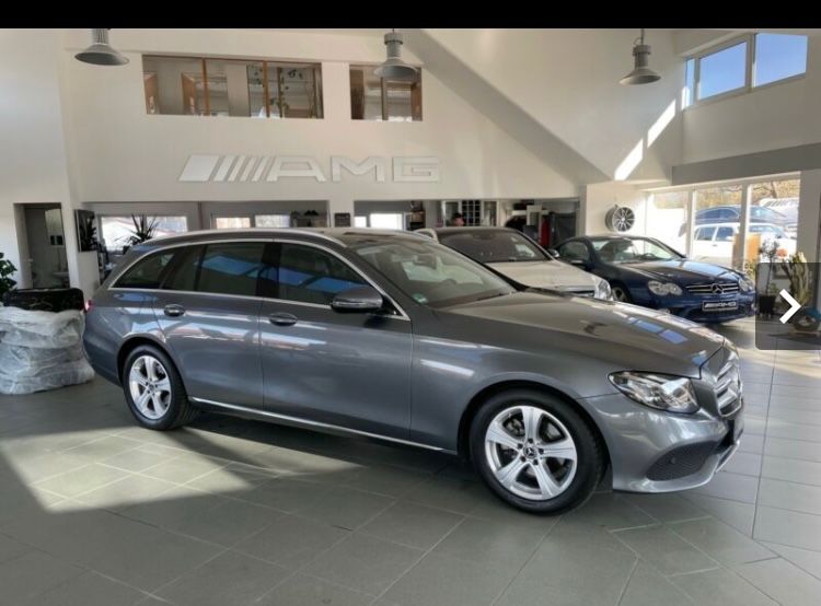 MERCEDES-BENZ E 220 d T-Modell Avantgarde 9-G LED NAVI2.Hand