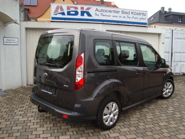 Ford Tourneo 2015 — engine 998 cm³, 101 HP (74kW)