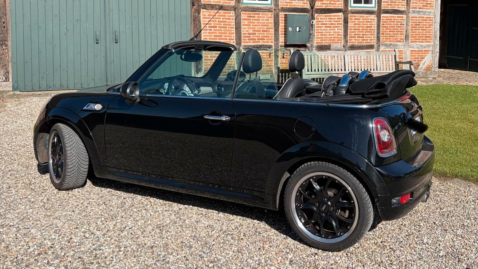 MINI Cooper S Cabrio Cooper S