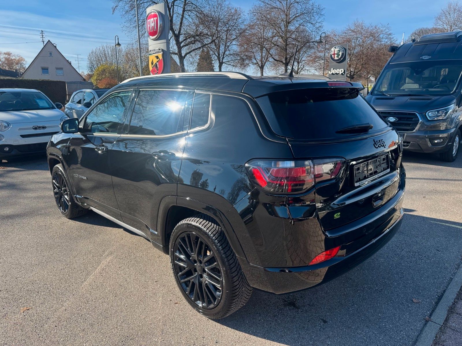 Fahrzeugabbildung Jeep Compass 1.5l S LEDER NAVI KAMERA CARPLAY ACC AUT