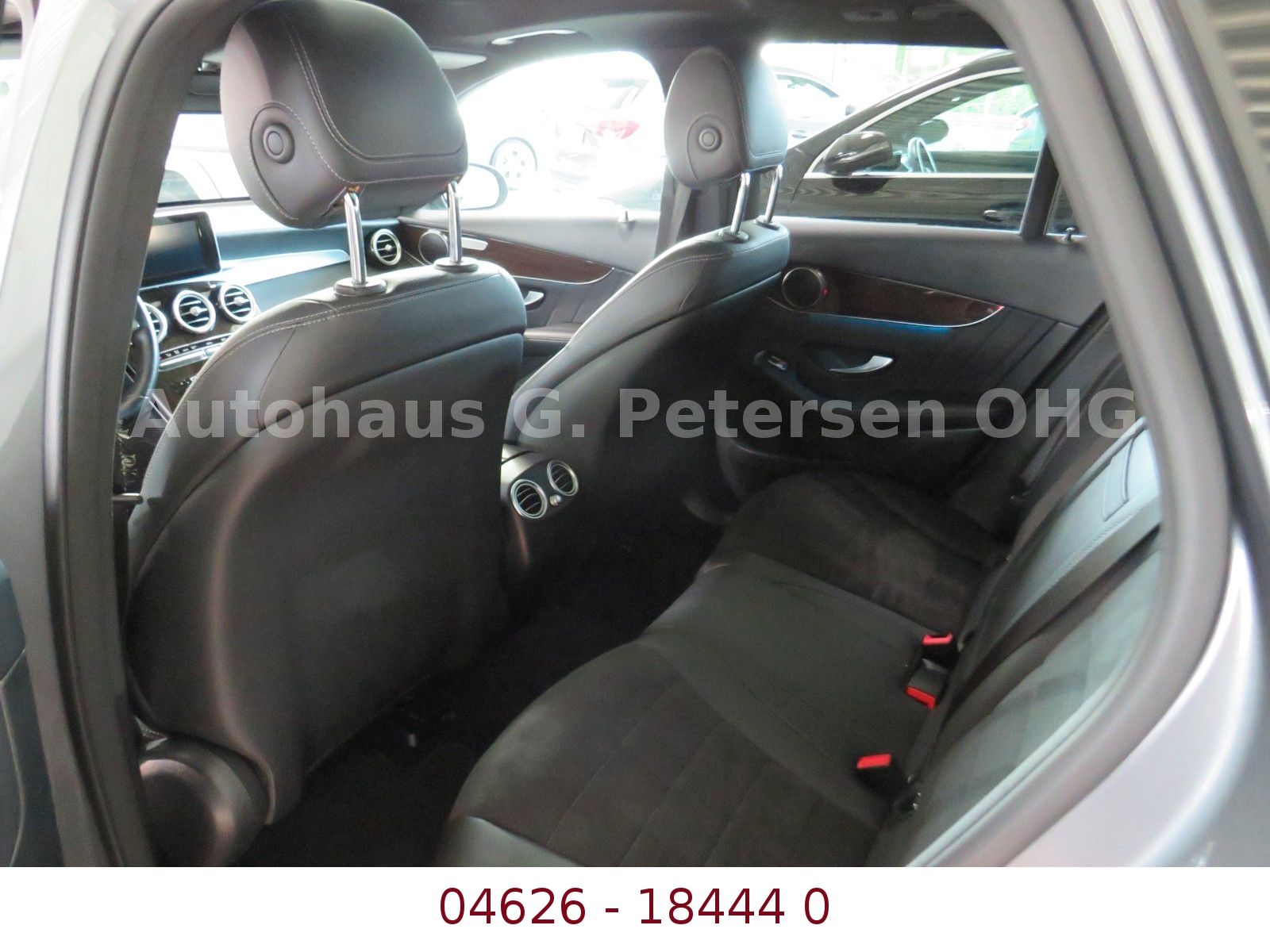Fahrzeugabbildung Mercedes-Benz GLC 220 d 4M*Toten*AHK*LED ILS*AMG*Kamera*Panora