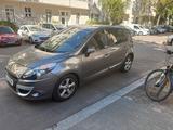Renault scenic 1,9 diesel 2009 tel 0173692... - Renault Scenic mit Diesel-Antrieb: 1.9