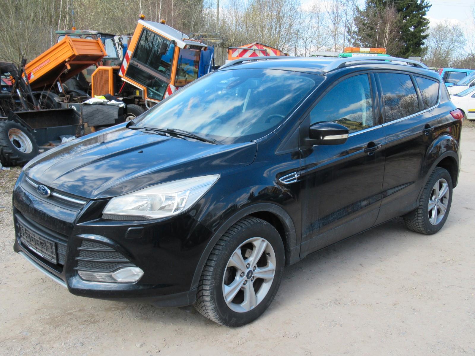 Ford Kuga 1.6 =1.Hand= =Tüv 9-26=