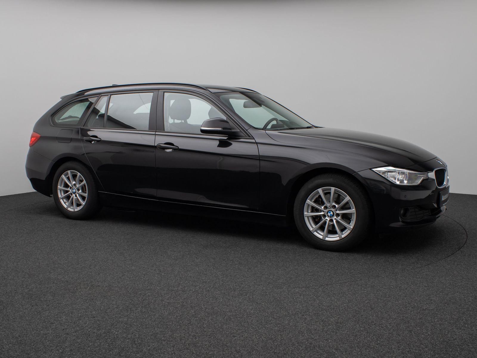 Fahrzeugabbildung BMW 320d Navi PDC Sitzhzg Xenon Geschwindigkeitsreg