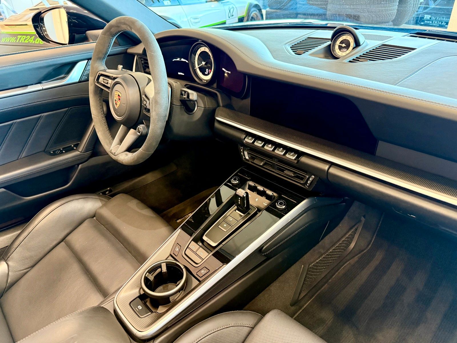 Fahrzeugabbildung Porsche 911 992 Targa 4S SportDesign/LIFT/ACC/SCP/Inno