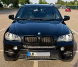 BMW X5 xDrive50i -