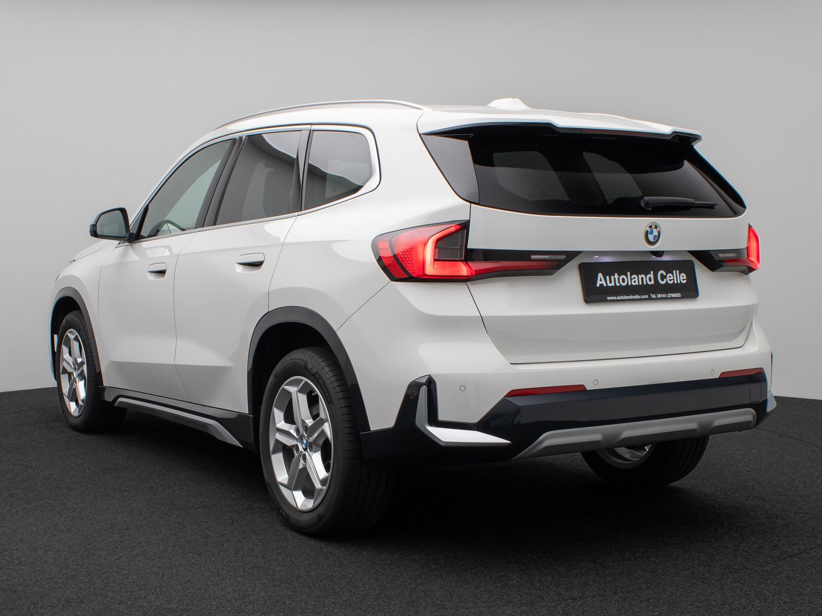 Fahrzeugabbildung BMW X1 xD20d xLine 360°Panorama HUD DAB Komfort AHK