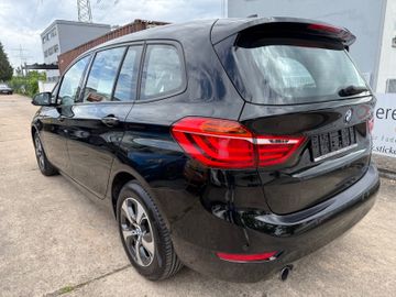 BMW 218 - 5