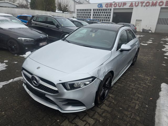 Mercedes-Benz A 180 d AMG Automatik Panorama-Dach Kamera  LED