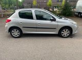 Peugeot 206 plus  TÜV NEU  Zahnriemen wur... - Peugeot 206 mit Benzin-Antrieb: Kleinwagen, Plus