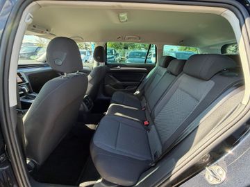 Volkswagen Passat Variant - 10
