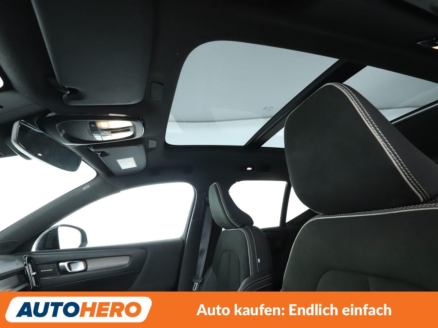 Volvo XC40 2.0 B4 Ultimate Dark 2WD Aut.*LED*ACC*CAM*
