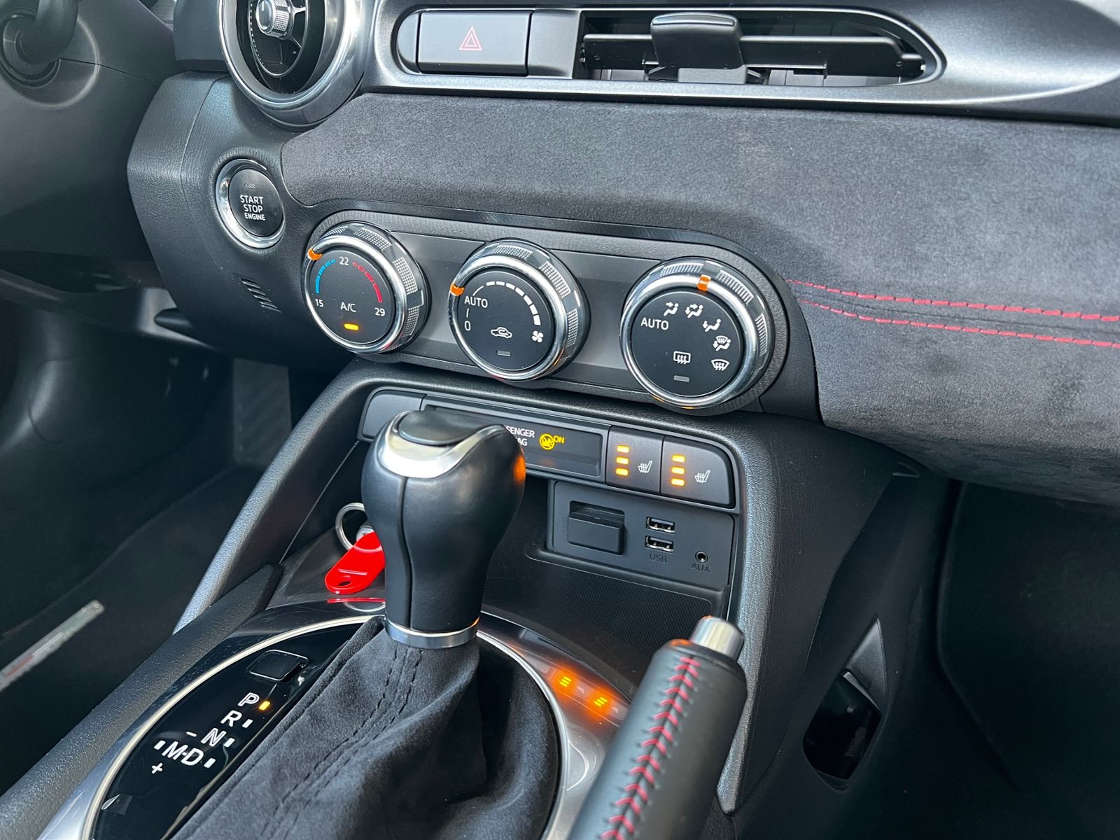 Fahrzeugabbildung Abarth 124 Spider Turismo KLIMA LED LEDER NAVI
