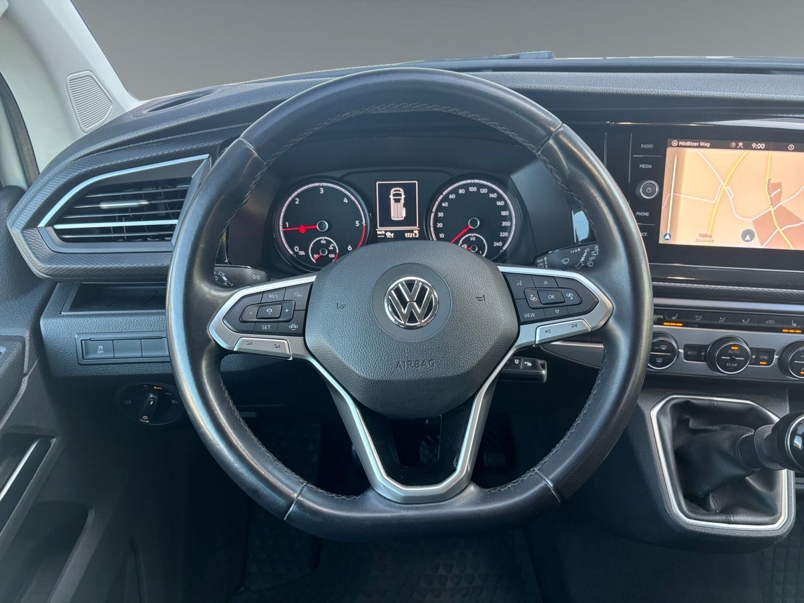 Volkswagen T6.1 Multivan 150 PS Navi Sitzh LED ACC 3xKlima foto 13