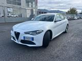 Alfa Romeo Giulia 2.2 Diesel 150 CV AT8 - weiße Alfa Romeo Giulia