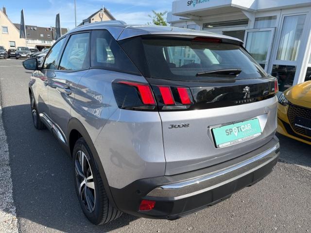 Peugeot 3008 Allure Rückfahrk. Massage Focal Sounds. Sit