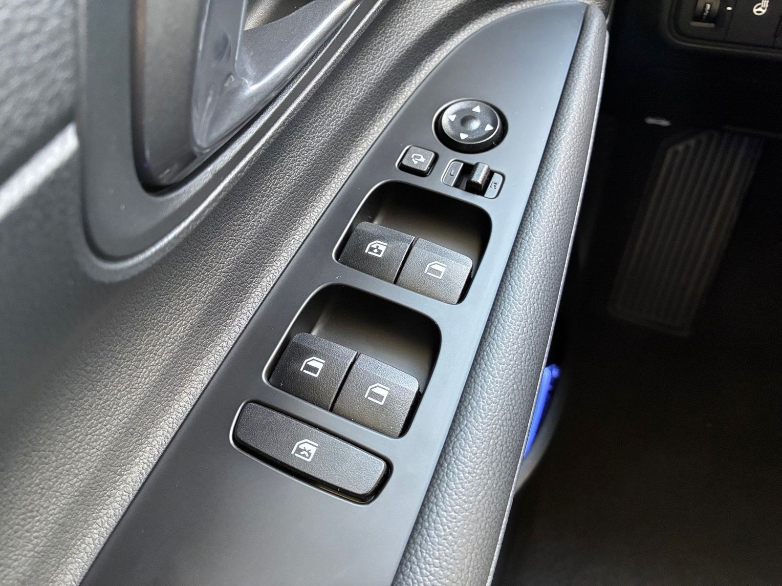 Fahrzeugabbildung Hyundai i20 1.0 T-GDI Trend Kamera,LED,Navi,SHZ,Keyless
