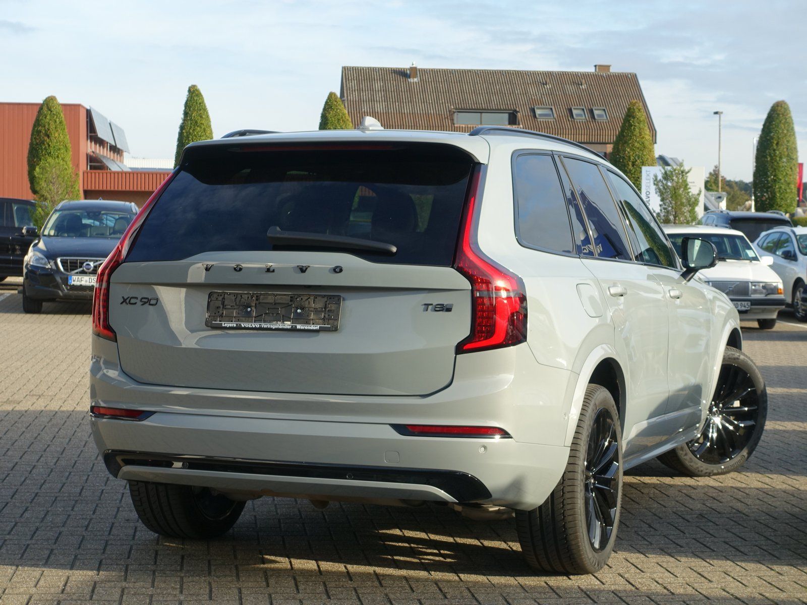 Volvo XC90 Black Edition Ultra T8 AWD Plug-in/B&W/Pano imagem 2
