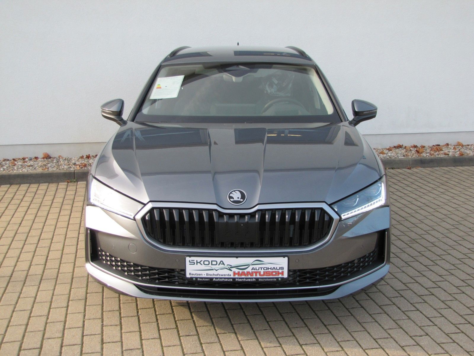 Fahrzeugabbildung SKODA Superb Combi Selection 2.0 TDI 193PS 4x4 DSG