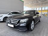 Mercedes-Benz E 220 d AVANTGARDE W213 LIMOUSINE - Mercedes-Benz E-Class mit Diesel-Antrieb: W213