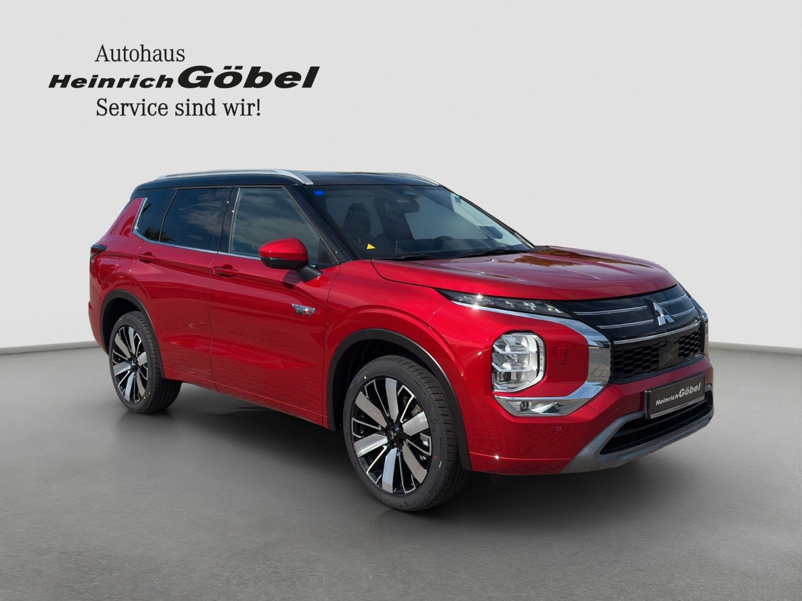 Fahrzeugabbildung Mitsubishi Outlander 2.4 PHEV 4WD TOP Leder Pano Standheizu