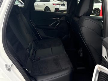 BMW iX1 xDrive30 M Sportpaket Head-Up HK HiFi DAB