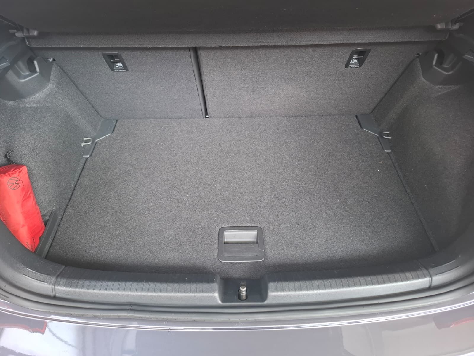 Fahrzeugabbildung Volkswagen Polo GTI 2.0 TSI DSG +ACC +IQ.Light +IQ.Drive