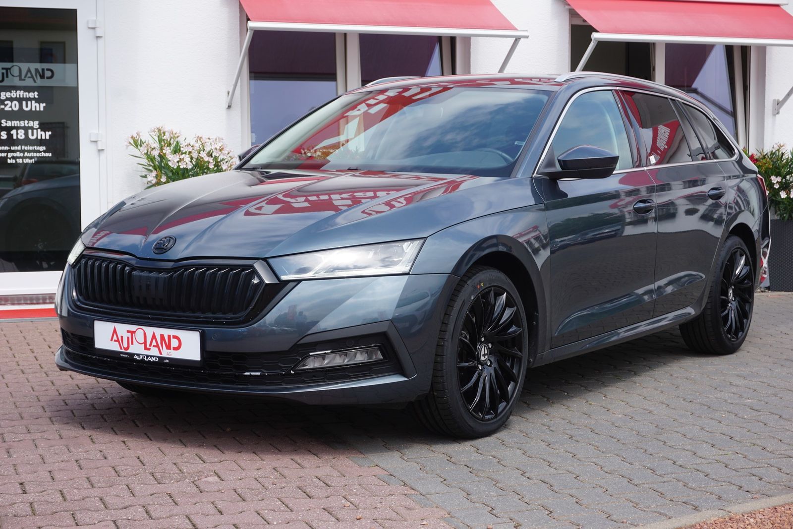 Skoda Octavia Combi 1.5 TSI Navi Kamera el. Heckklappe imagem 2