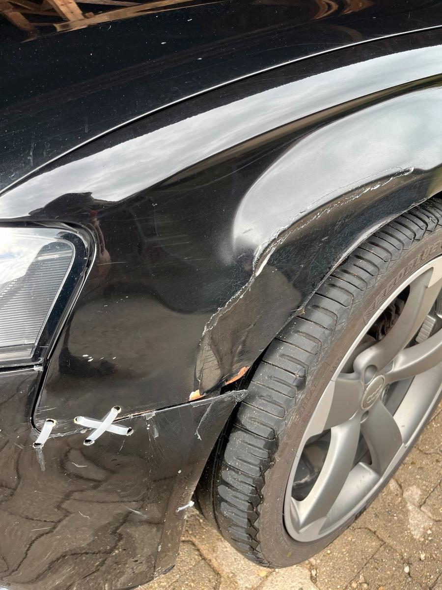 Audi A4 2009 — photo 5