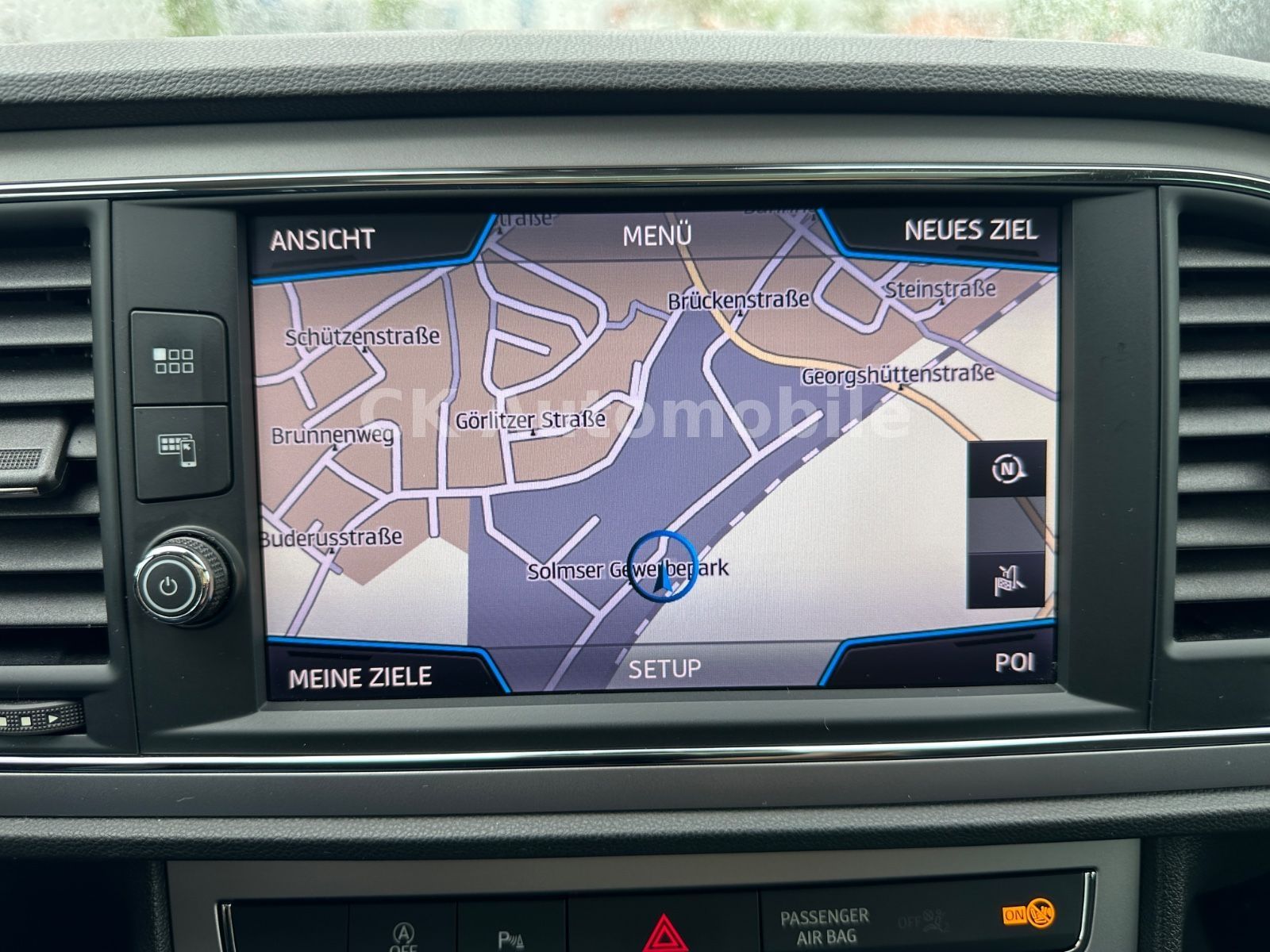 Fahrzeugabbildung SEAT Leon ST Style Automatik/Navi/Pano/Klimaa/LED/AHK