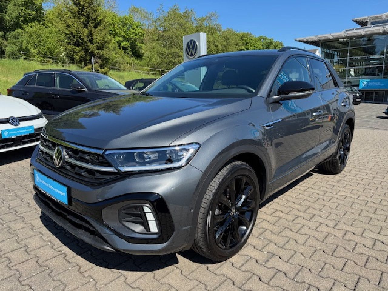 Volkswagen T-Roc R-Line 2.0 TDI SCR 110 kW AHK IQ. Drive foto 3