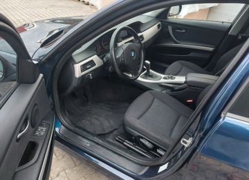 BMW 318 - 9