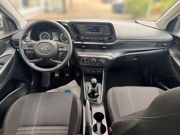 Hyundai i20 - 11