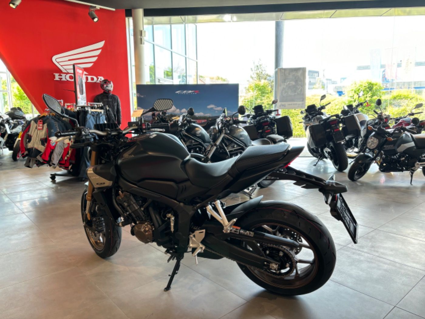 Fahrzeugabbildung Honda CB 650 R E-Clutch 2025