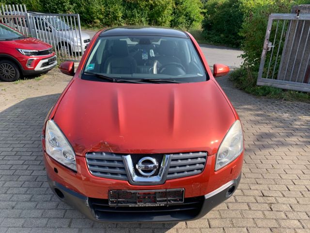 Nissan Qashqai Tekna 4X4 "Leder/Navi/Kamera/Panorama"