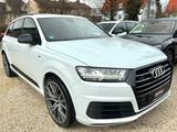 Audi Q7 3.0 TDI quattro 3x S line| Pano| 1.Hand| 22"Z - Audi Q7: 22