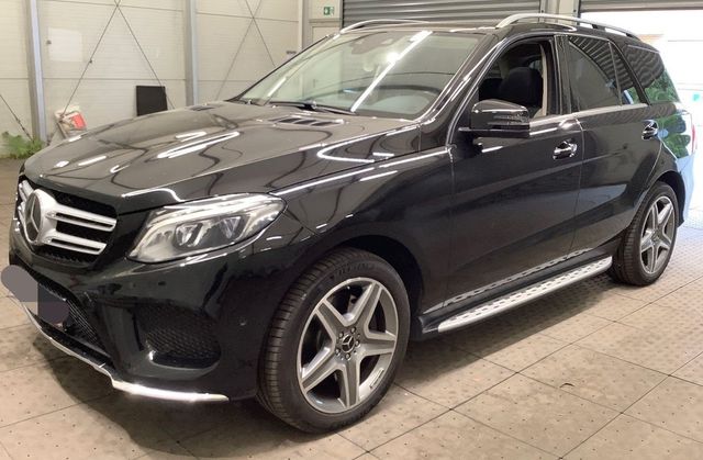 Mercedes-Benz GLE 500 4Matic AMG Line 2xTV Fond*Carbon*B&O*DAB