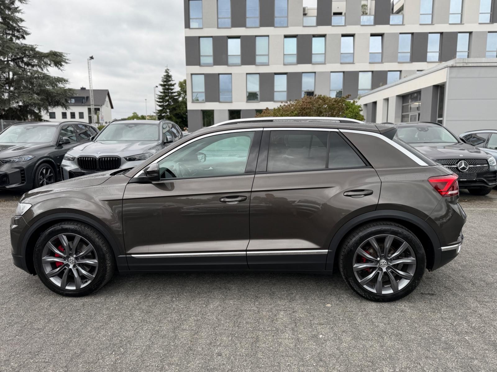 Volkswagen T-Roc Sport 4Motion *PANO*BEATS*LED