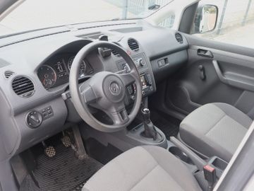 Volkswagen Caddy Maxi - 8