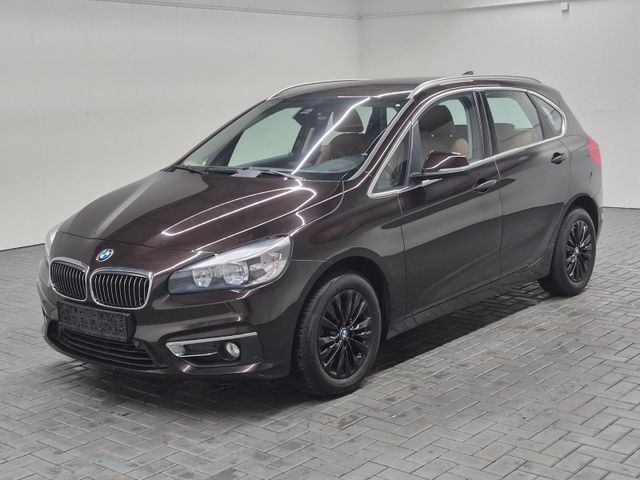 BMW 218i Active Tourer SHZ/PDC/Kam/Leder/Tempomat