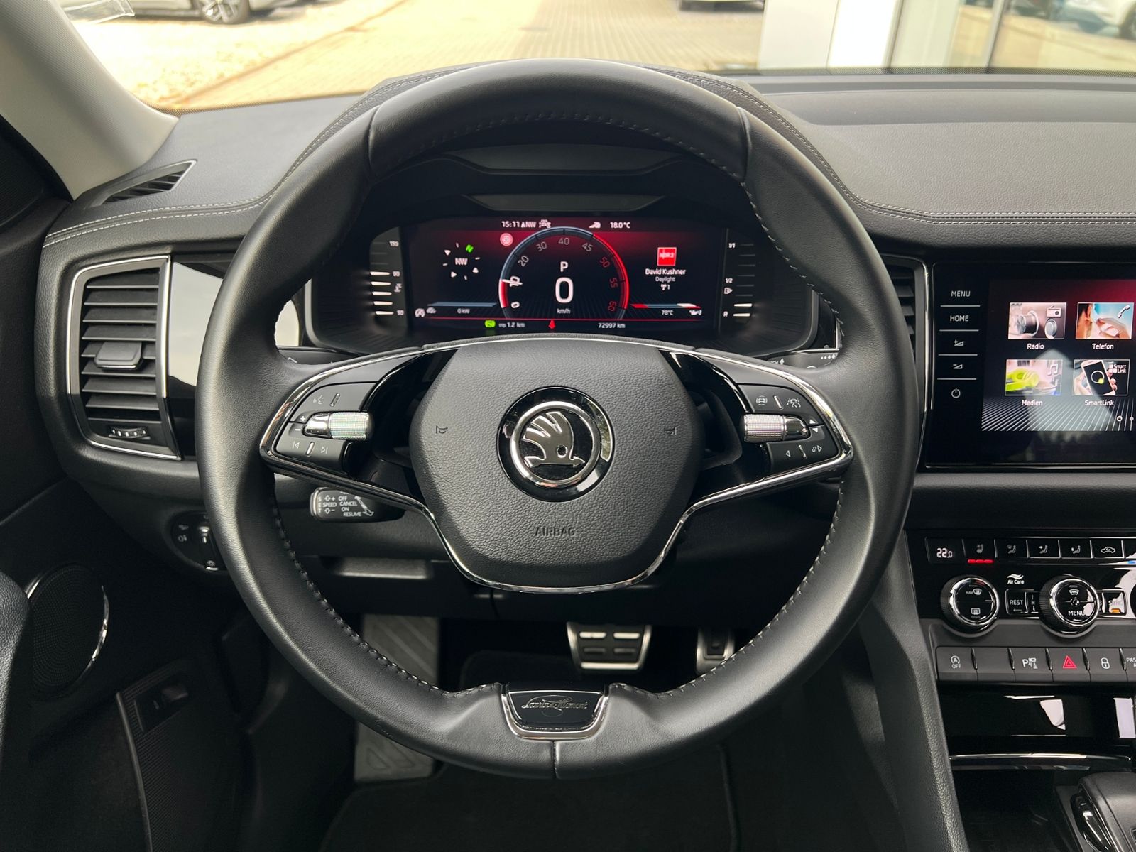 Fahrzeugabbildung SKODA Kodiaq FL L&K 2.0 TDI DSG 4x4 *AHK, LED, ACC, Co